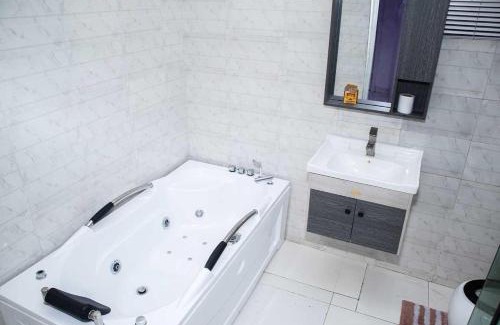 Ogombo House | Finery Apartment