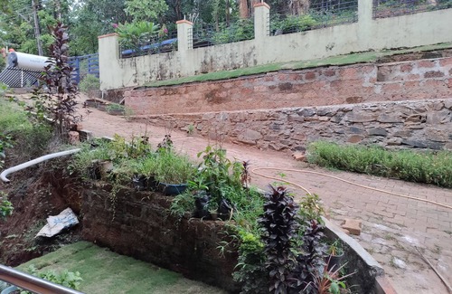 Yellapur House | Finest area