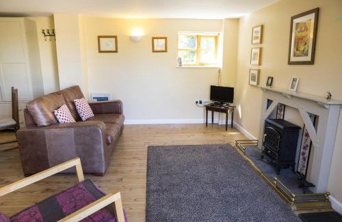Llangollen House | Finest Retreats - 1 Bed Llangollen Cottage - Sleeps 2