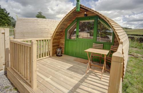 Langley-on-Tyne Ski Chalet | Finest Retreats - Barebones Glamping