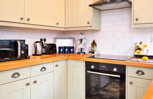 Denbigh Cottage | Finest Retreats - Capel Hebron