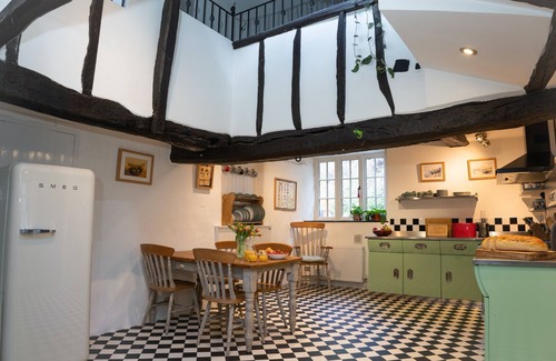 West Down Cottage | Finest Retreats | Lower Aylescott Farmhouse