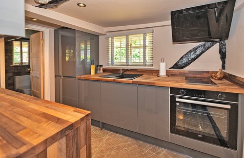 Roxton Cottage | Finest Retreats | Pemberley Cottage