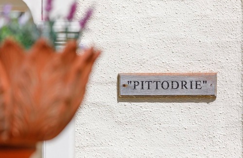 Kemptown Apartment | Finest Retreats | Pittodrie Guest House - Apartment 6