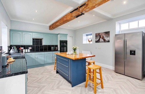 Winestead House | Finest Retreats | South Barn