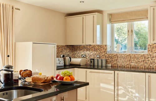 Dalbury Lees Cottage | Finest Retreats | Sunshine Cottage