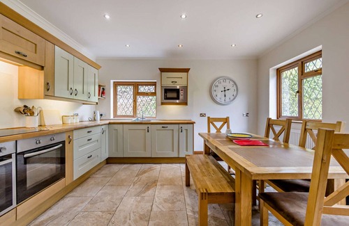 Horseheath House | Finest Retreats - The House at No. 47