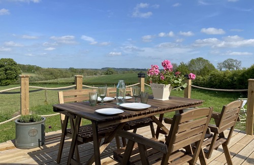 Banbury Cabin | Finest Retreats | The Campion