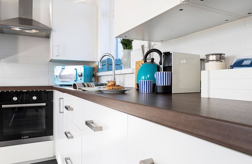 Barrow-in-Furness Cottage | Finest Retreats | The Lighthouse Hide