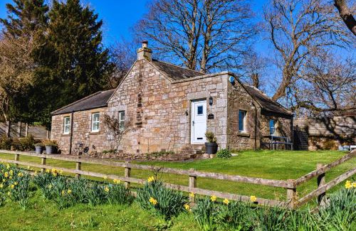 Edlingham House | Finest Retreats - The Old School