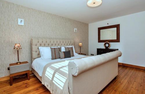 Edlingham House | Finest Retreats - The Old School