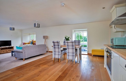 Thornton Dale Apartment | Finest Retreats | Victory Mill - Apartment Two