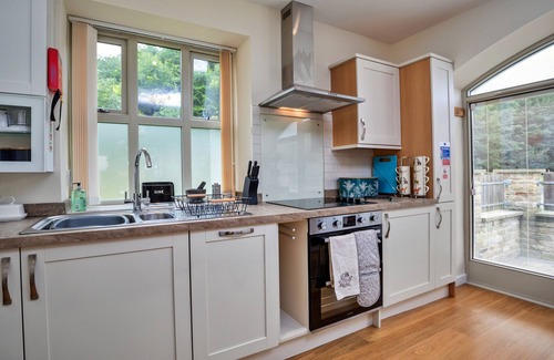 Thornton Dale Apartment | Finest Retreats | Victory Mill - Apartment Five