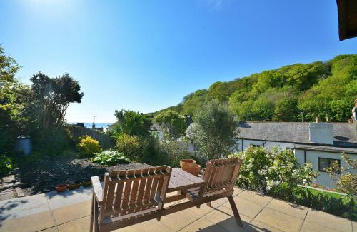 Cawsand House | Finest Retreats - Woodleigh, Cawsand