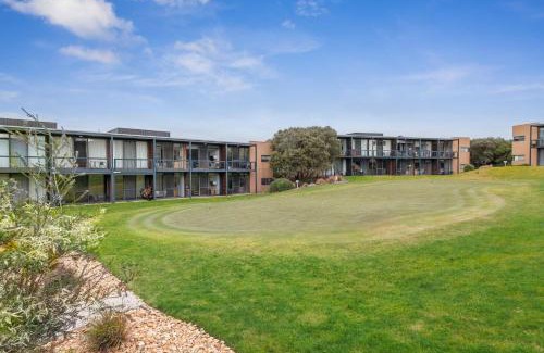 Fingal Apartment | Fingal 1BR Sleeps 5 Apartment 28, Golf ,Beach, Hot Springs
