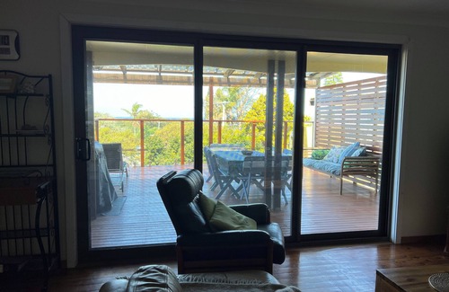Fingal Bay House | Fingal Bay, Port Stephens, dog friendly