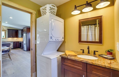 Phoenix Cottage | Finger Lakes Getaway w/Deck: On-site ATV Trails!