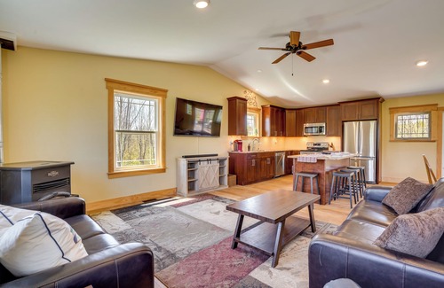 Phoenix Cottage | Finger Lakes Getaway w/Deck: On-site ATV Trails!
