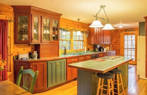 Pulteney Cabin | Finger Lakes Lodge overlooking Keuka Lake with 1st floor master bed & bath!
