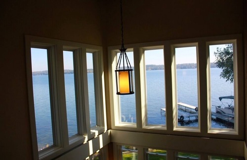 Auburn House | Fingerlakes Owasco Lake 4 Bedroom 125 feet of lake frontage
