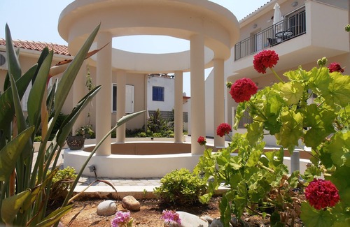 Foinikounta Apartment | Finikounda ~ Light & Airy Studio Apartment