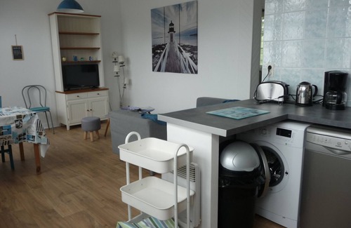 Ploneour-Lanvern Apartment | Finistere south close sea and quimper surf and visit