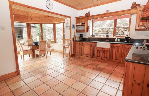 Castlegregory Cottage | FINN HOUSE, pet friendly in Castlegregory, County Kerry