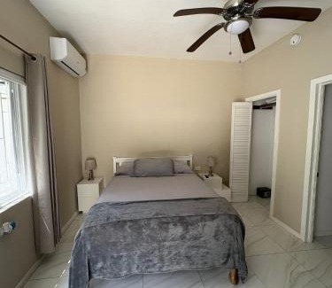 Snow Hill House | Finn Room - Ferdie's Place