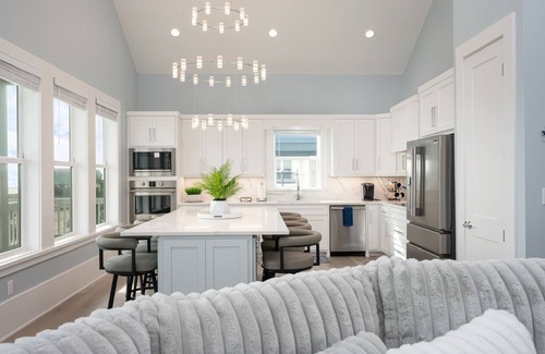 Port Bolivar House | Fins & Feathers! Ocean view and just so pretty!