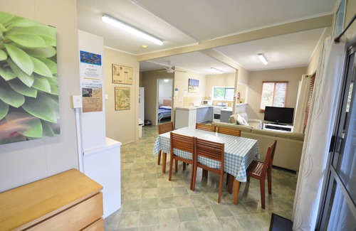 Happy Valley House | Fins - Happy Valley, Fraser Island - 5 Bedroom | 4 Bath | 2 Kitchen | Free WiFi