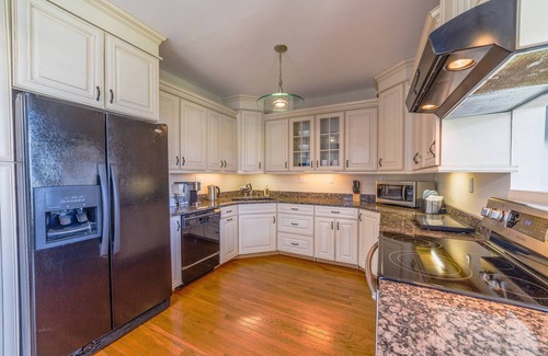 Cape Charles House | Fins Up | Chesapeake Properties
