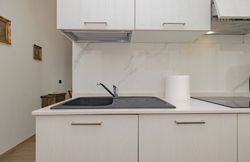 Cesate Apartment | Fior di Loto (A9) | Large Studio | Rho Fiera | Malpensa | Milan