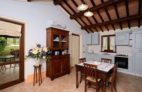 Crocemaroggia Other | Fiordaliso apartment in Farmhouse with Garden and Pool