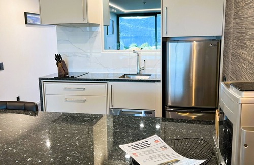 Te Anau Hotel | Fiordland Lakeview Motel and Apartments