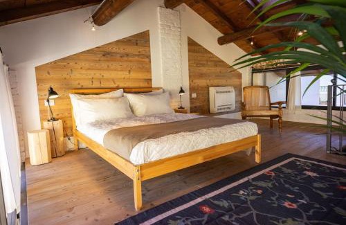 Lomazzo House | Fiori e Spezie
