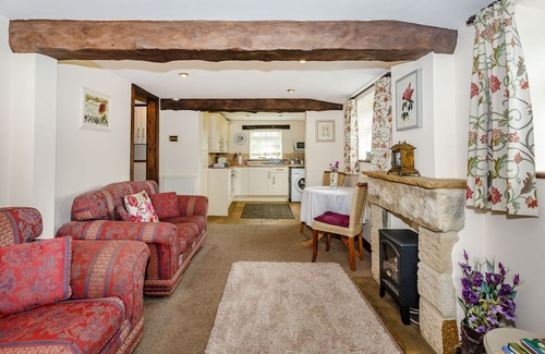 Ripley Cottage | FIR TREE STABLES, pet friendly, with a garden in Summerbridge