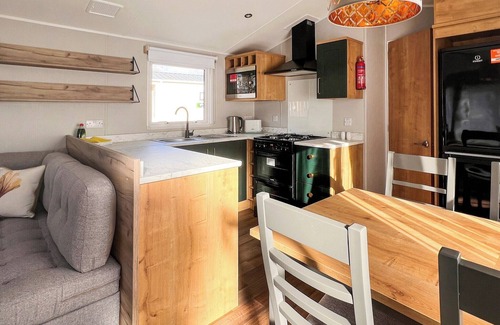 Chester House | Fir Trees Executive 3