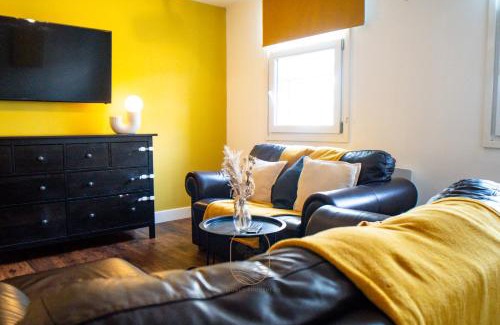 Huddersfield Apartment | Firdaus Huddersfield Town View Apartments