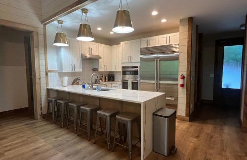 Demorest House | Fire Fly Retreat Cabin