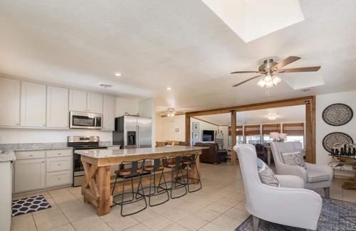 Laguna Park House | Fire Pit and 250 yds to Lake