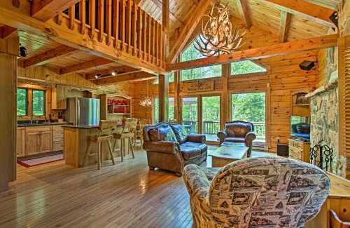 Long Pond House | Fire Pit and Hot Tub Poconos Family Cabin!