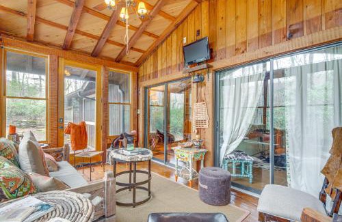 Sapphire House | Fire Pit and Lake Access Resort Home in Sapphire!