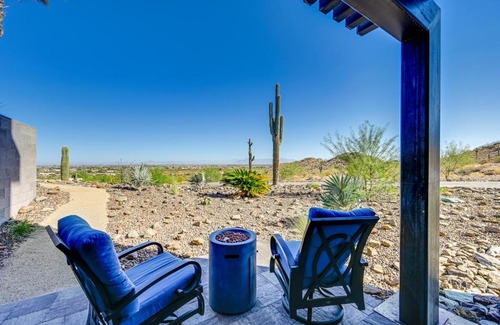 San Tan Valley Apartment | Fire Pit and Views at Peaceful Queen Creek Studio