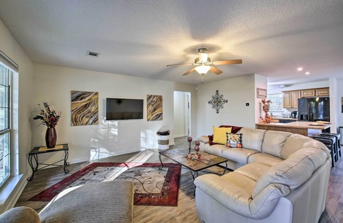 Hot Springs Village House | Fire Pit & Grill: Tranquil Retreat in Hot Springs