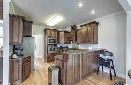 Estill Springs House | Fire Pit, Hot Tub, Dock, & Game Room @ Tim's Ford