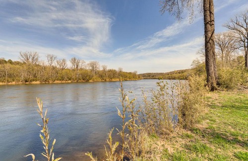 Boswell House | Fire Pit, Screened Deck Riverfront Ozarks Cabin!