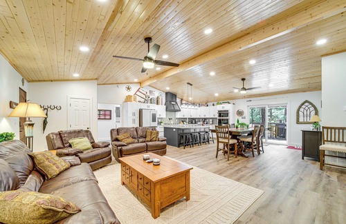 Happy Jack Cabin | Fire Pit + Trail Access: Spacious Happy Jack Cabin