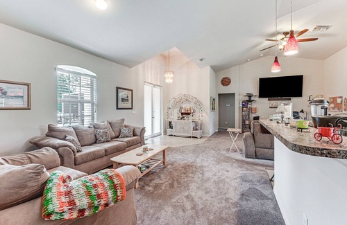 Naples House | Fire Table & Home Gym: Secluded Naples Home