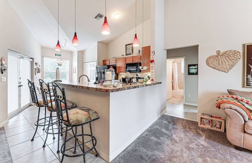 Naples House | Fire Table & Home Gym: Secluded Naples Home