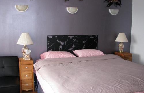 Campbell River Bed & Breakfast | Fireflies Bed & Breakfast